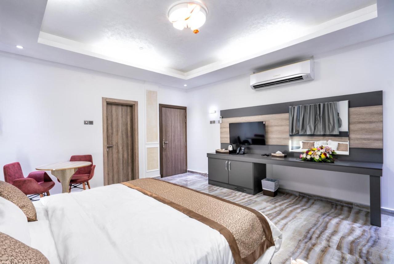 Al Amerat Hotel Al Amarat Luaran gambar