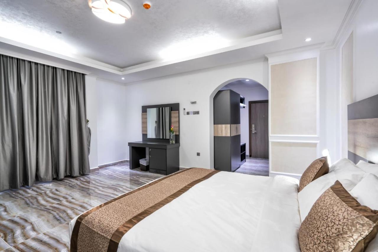 Al Amerat Hotel Al Amarat Luaran gambar