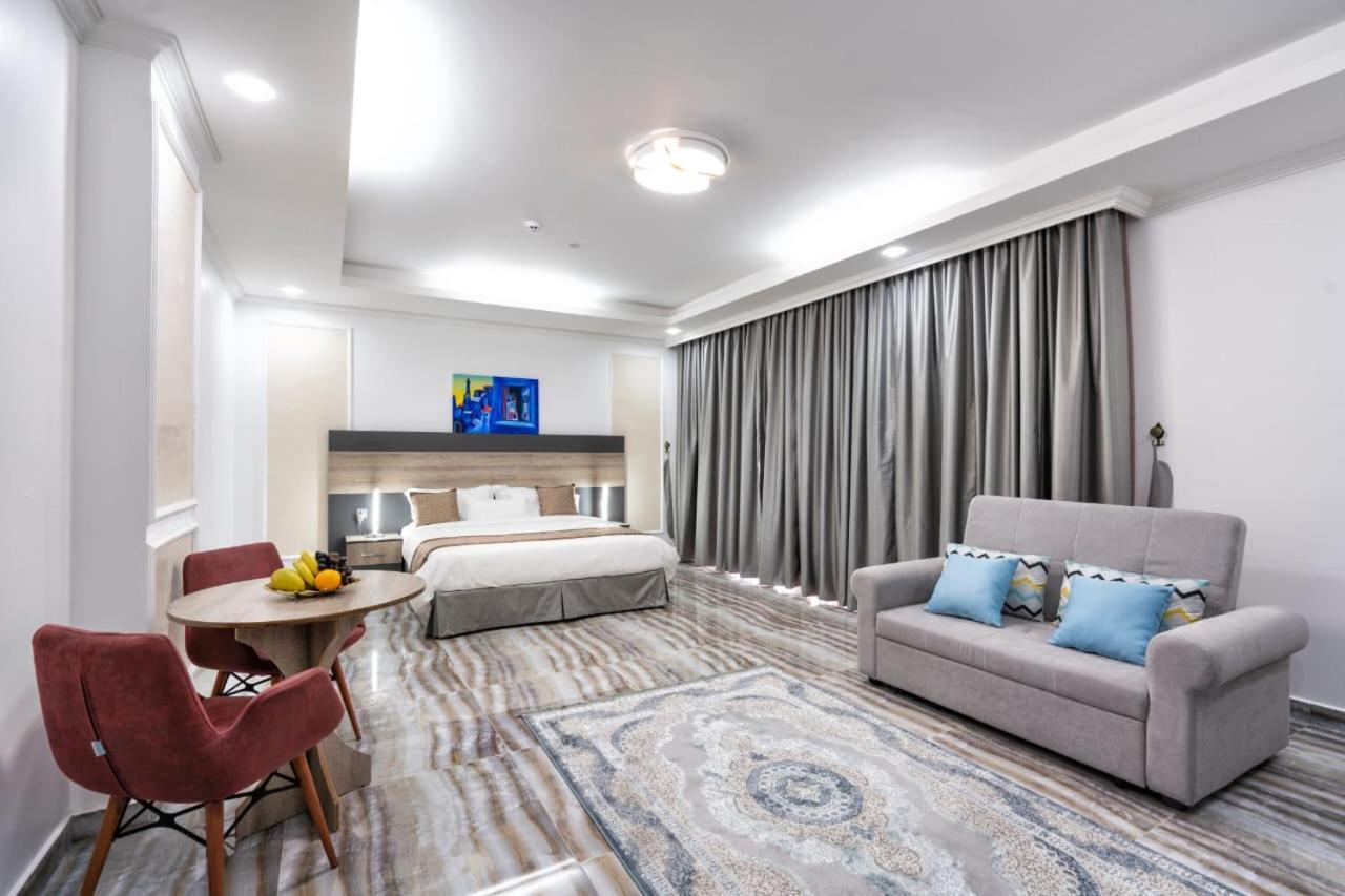 Al Amerat Hotel Al Amarat Luaran gambar